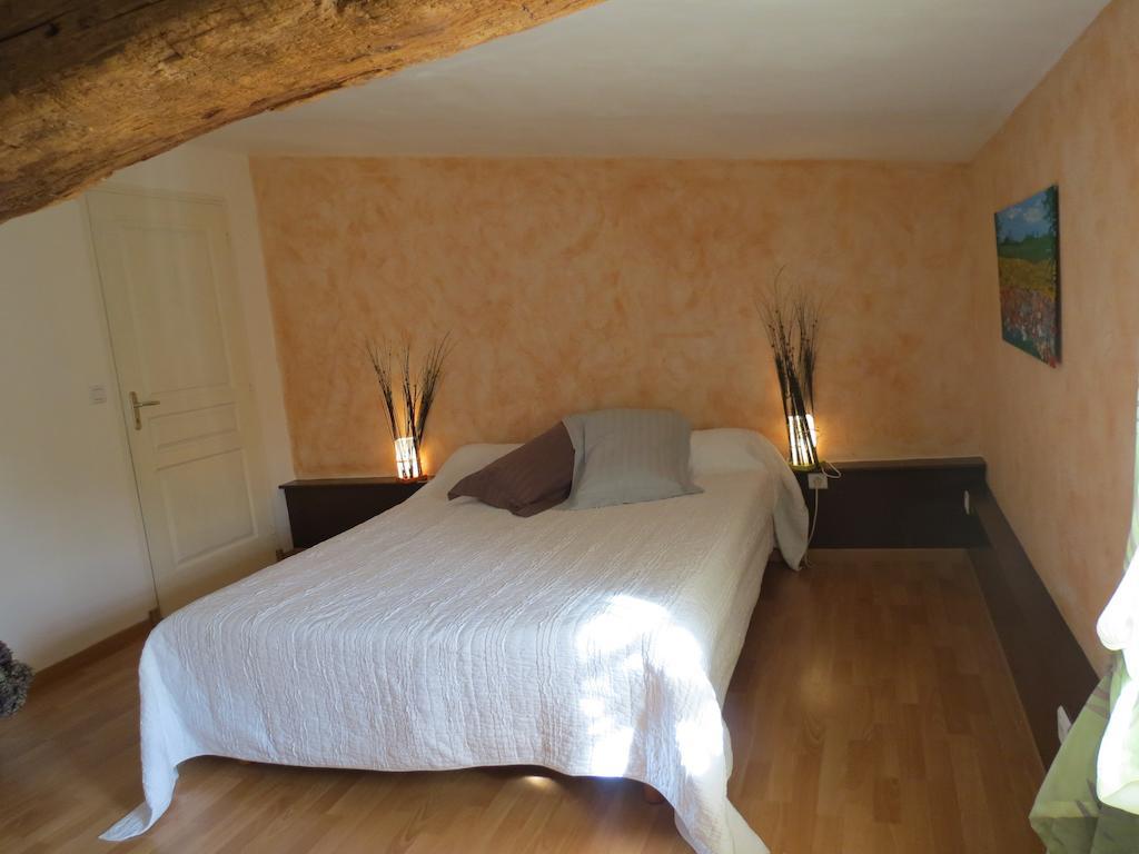 L'Aubinoise Bed & Breakfast Saint-Aubin-la-Plaine Oda fotoğraf